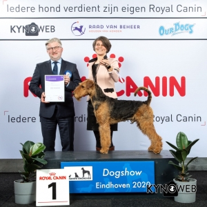 GROUP_3_1_LR_DOGSHOW_EINDHOVEN_2020_KYNOWEB_KY3_2221_20200208_16_47_01
